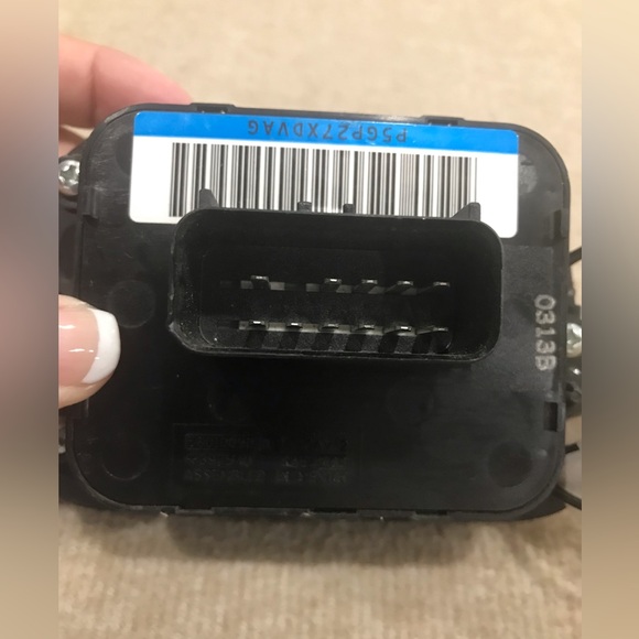 Jeep Liberty 56010090 AE Drivers Side Left Master Window Switch OEM Yrs 02 03 04 - Picture 10 of 12